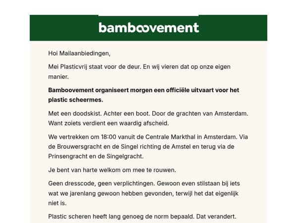 Doodskist door de Amsterdamse grachten