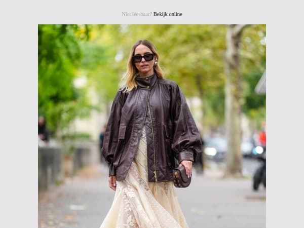 Heidi Klum waagt zich opnieuw aan de 'naked dress'-trend