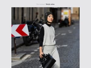 Julia Fox poseert volledig naakt (ja, écht) in de metro van New York City