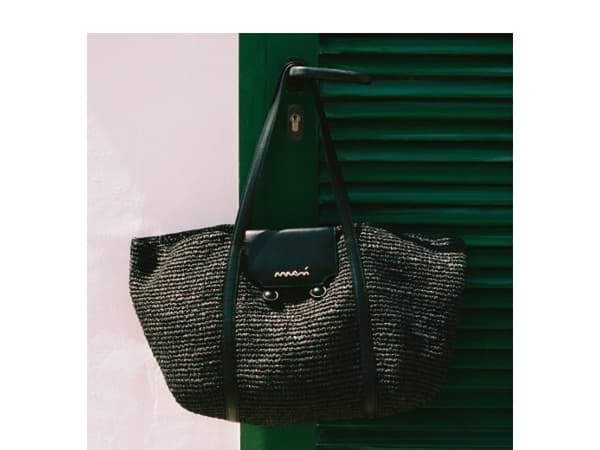 Het is een raffia zomer