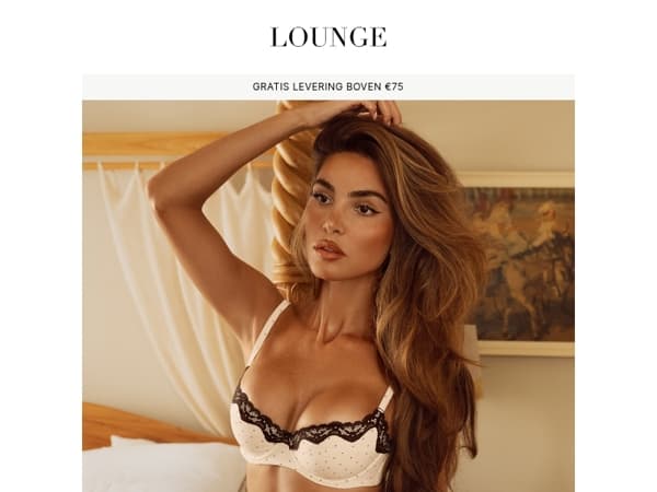 Negin Mirsalehi voor Lounge