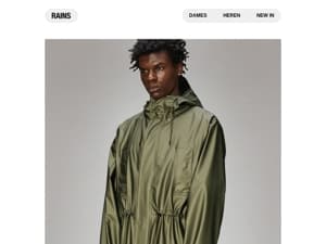 Een iconische Rains-look