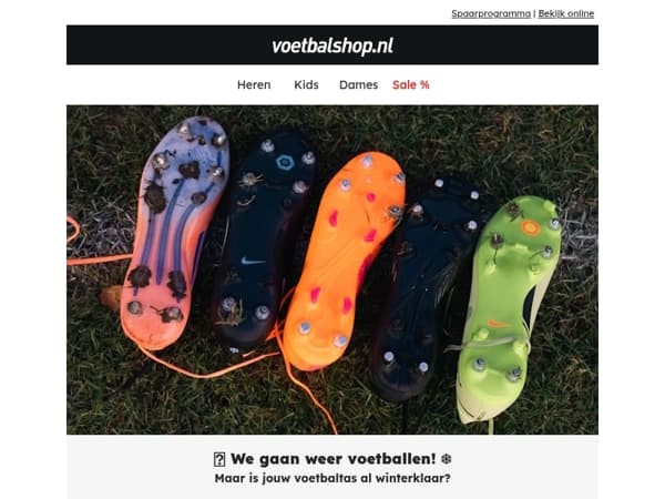 ⚽​ We gaan weer voetballen! ❄️