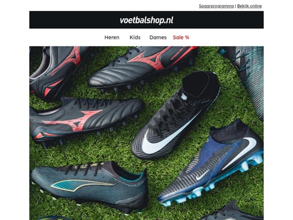 🔥 De nieuwste zwarte voetbalschoenen zijn er! Shop ze nu!